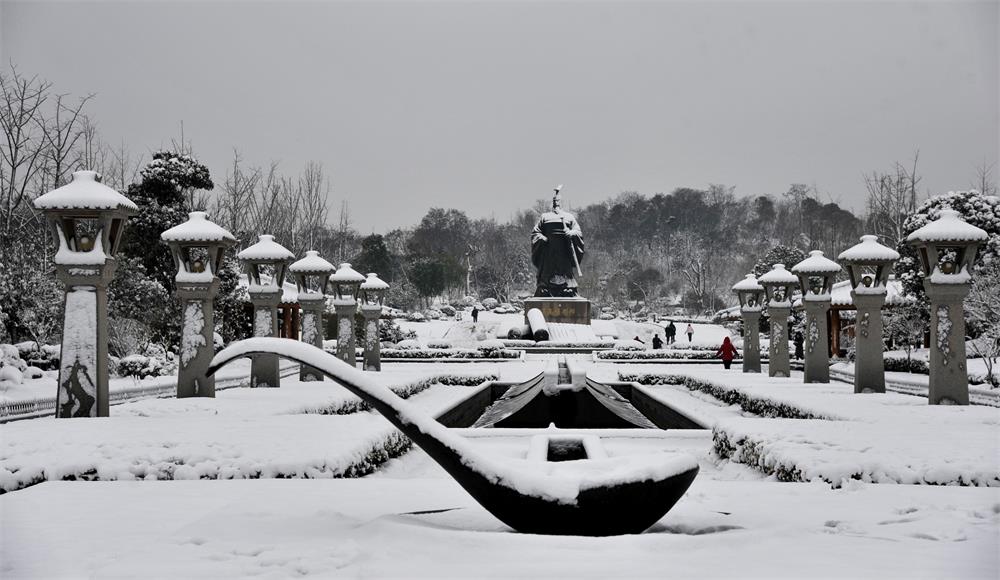 《景區(qū)雪韻》